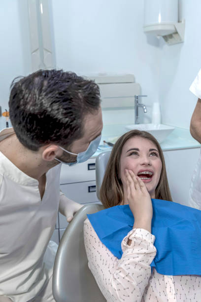 Best Emergency Dentist for Knocked-Out Tooth in Apalachicola, FL